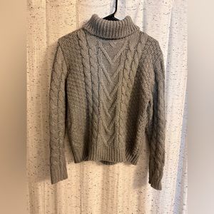 Jun & Ivy Cable Knit Sweater (Gray/Silver)